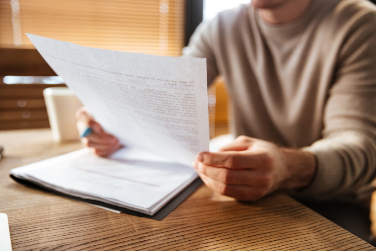 Contrato de reserva: ¿qué pasa si aparece un comprador que ofrece más?