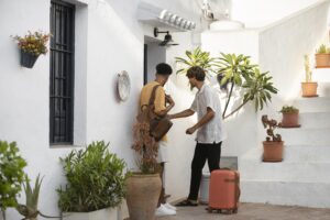 comunidad prohibirte alquilar el piso en Airbnb